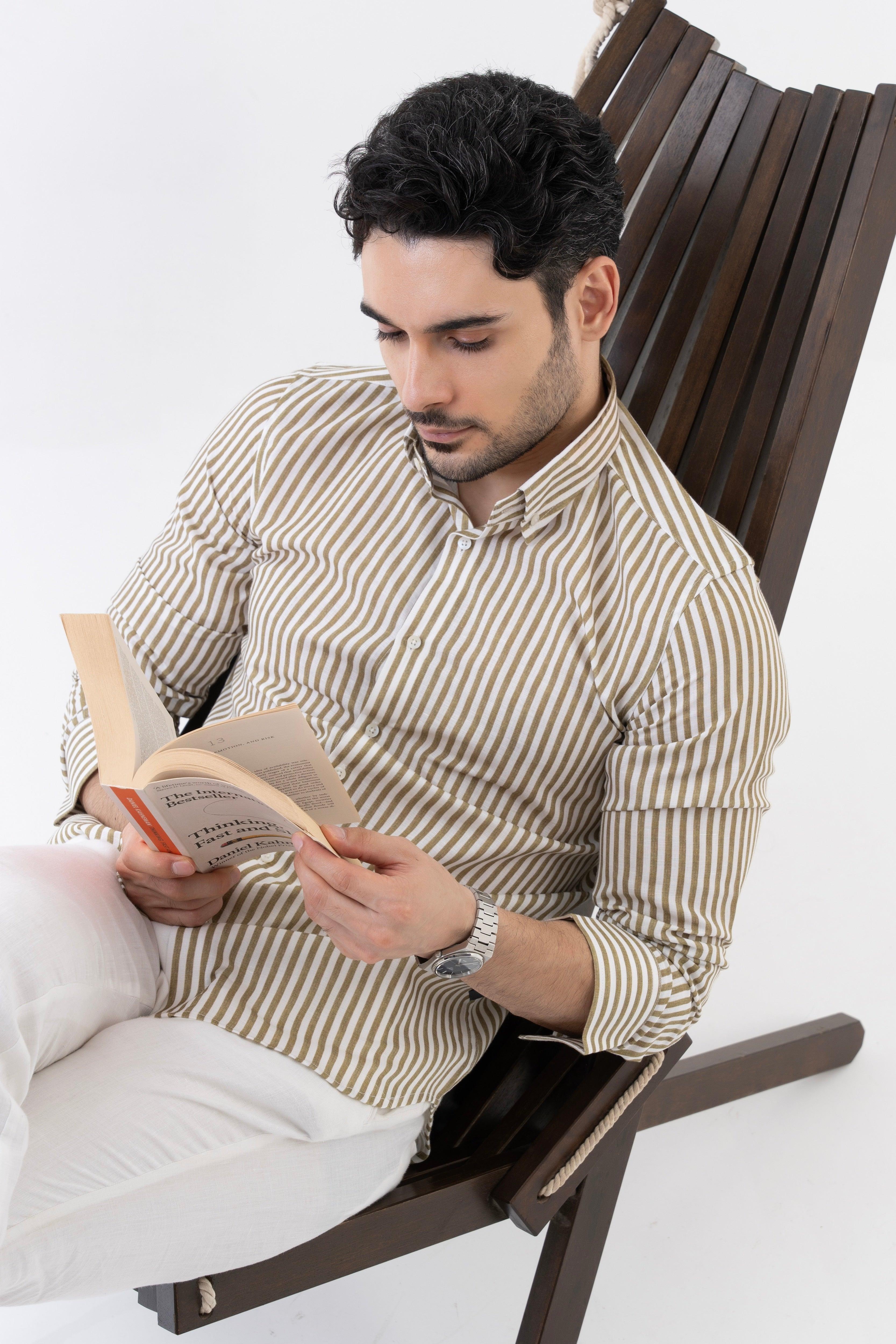 The Monaco Linen Striped Shirt in Amalfi Blue